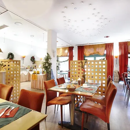 Ambiente Hannover By Tulip 3*