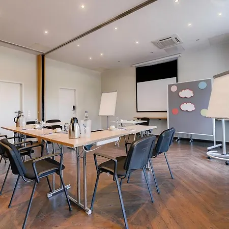 Отель Ambiente Hannover By Tulip 3*