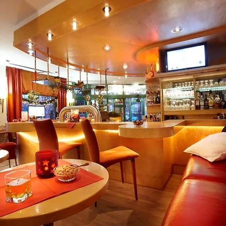 Отель Ambiente Hannover By Tulip