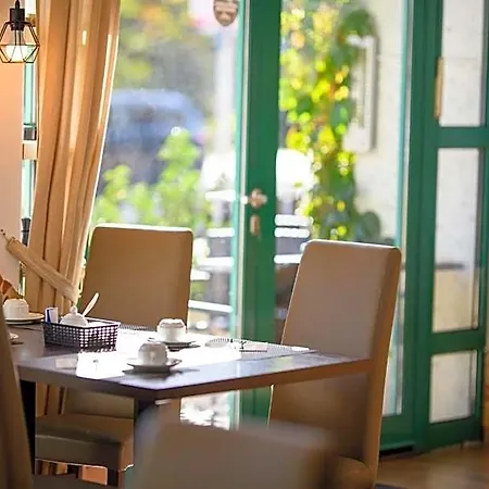 Szálloda Ambiente Hannover By Tulip 3*