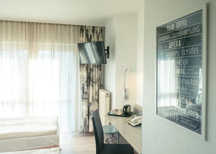 Отель Ambiente Hannover By Tulip