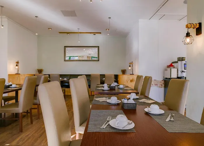 Отель Ambiente Hannover By Tulip